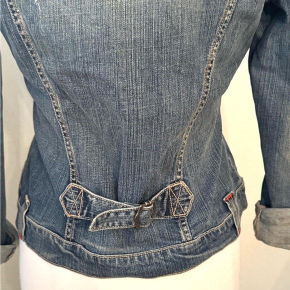 Vintage Women’s Small cropped Denim Jacket Streetwear Edgy fitted Distressed - Picture 6 of 10